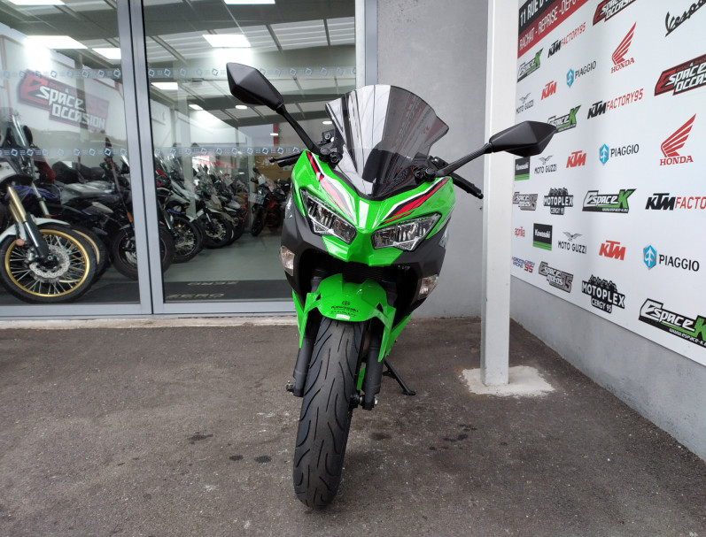 KAWASAKI NINJA 400