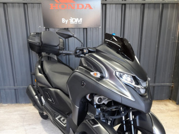 YAMAHA TRICITY 300