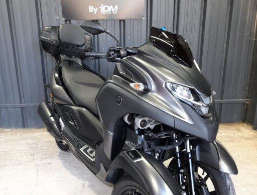 YAMAHA TRICITY 300
