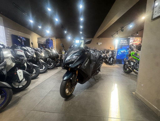 YAMAHA XP T-MAX 560 TECH MAX KAMO