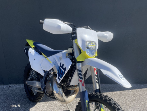 HUSQVARNA TE 300