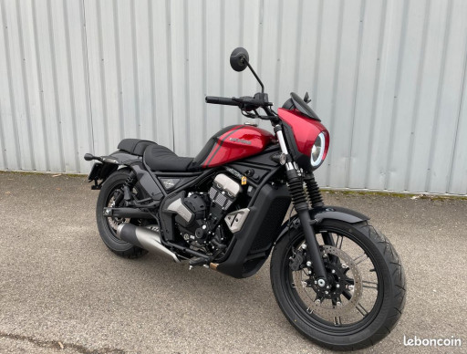 MOTO MORINI CALIBRO 700 GARANTIE / REVISEE / LIVRAISON POSSIBLE