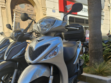 SUZUKI SIXTEEN 125