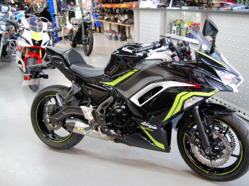 KAWASAKI NINJA 650 47.5