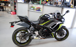 KAWASAKI NINJA 650 47.5