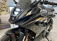 SUZUKI GSX-8R