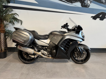 KAWASAKI GTR 1400