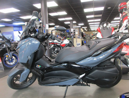 YAMAHA XMAX 300 Tech Max