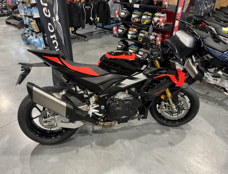 APRILIA TUONO 1100 V4 FACTORY