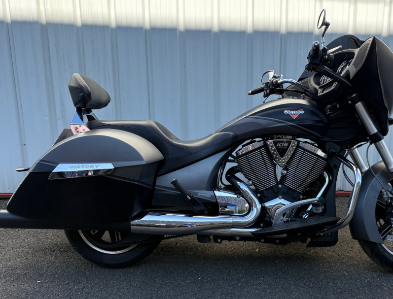 Victory Motorcycle CROSS COUNTRY