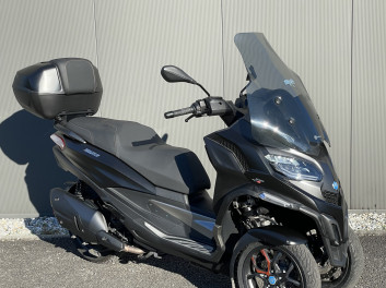 PIAGGIO MP3 530 HPE EXCLUSIVE + top case + tablier hiver
