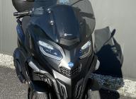 PIAGGIO MP3 530 HPE EXCLUSIVE + top case + tablier hiver