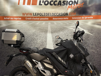 Honda X-ADV 750 Gris