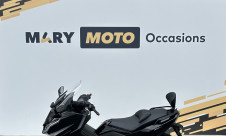 KYMCO AK 550