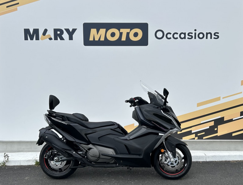 KYMCO AK 550