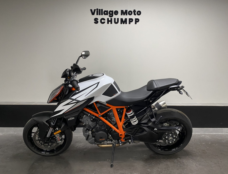 KTM 1290 SUPER DUKE R garantie 12 mois 