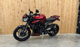 TRIUMPH STREET TRIPLE 765 RS