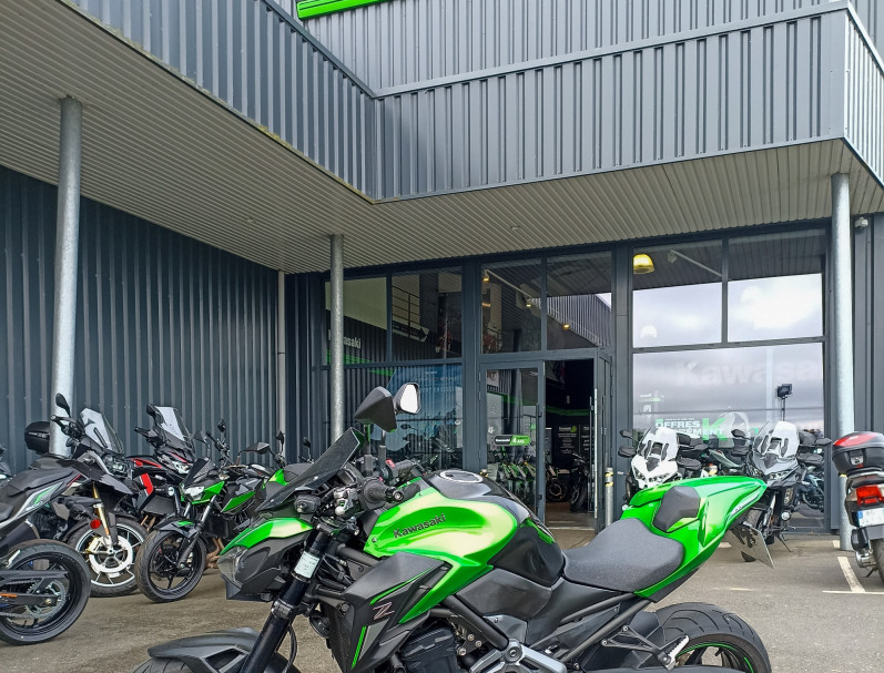 KAWASAKI Z 900