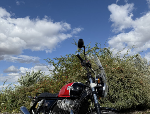ROYAL ENFIELD INTERCEPTOR