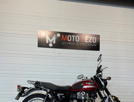 KAWASAKI W 800