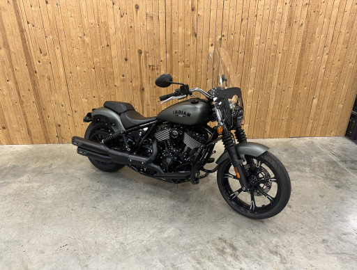 INDIAN CHIEF DARK HORSE