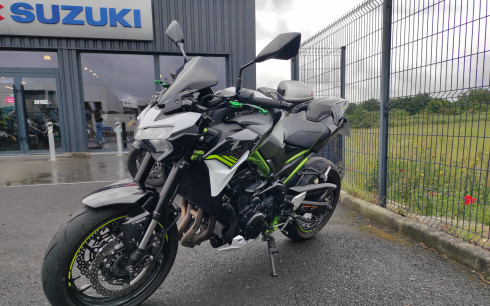 KAWASAKI Z 900