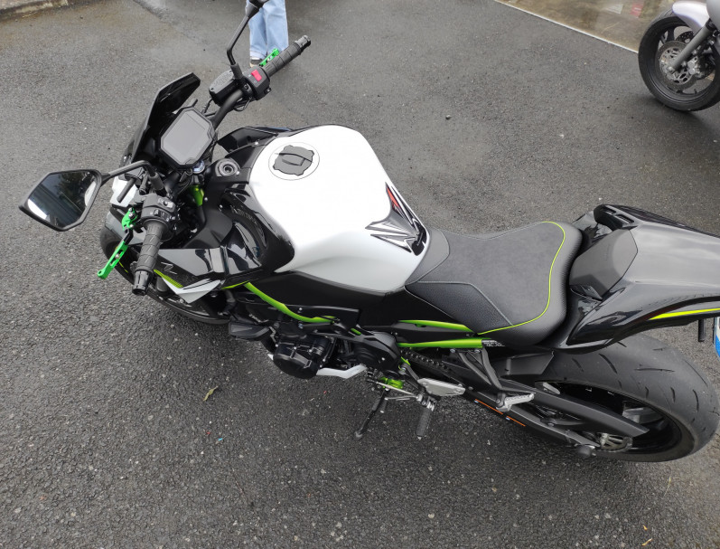 KAWASAKI Z 900
