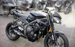 TRIUMPH STREET TRIPLE 765 R ABS