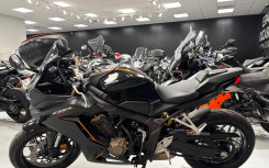HONDA CBR 650