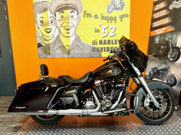 HARLEY-DAVIDSON TOURING STREET GLIDE CVO 117CI