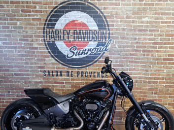 HARLEY-DAVIDSON SOFTAIL FXDR 131Ci