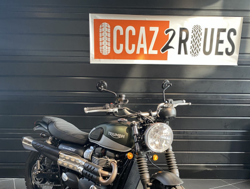 TRIUMPH STREET SCRAMBLER  900