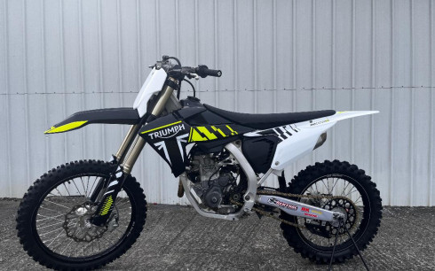 TRIUMPH TF 250-X