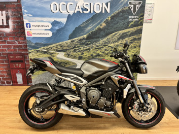 TRIUMPH STREET TRIPLE 765 RS