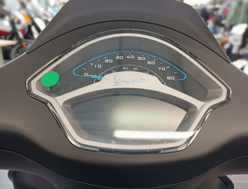 VESPA ELETTRICA SPRINT S 45 NEUF 