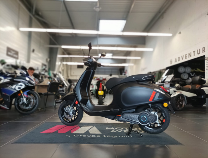 VESPA ELETTRICA SPRINT S 45 NEUF 