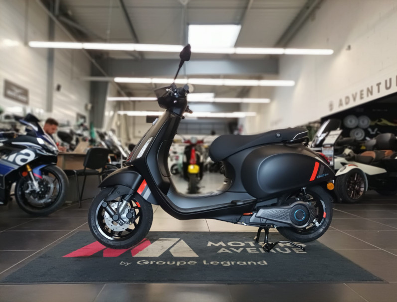 VESPA ELETTRICA SPRINT S 45 NEUF 
