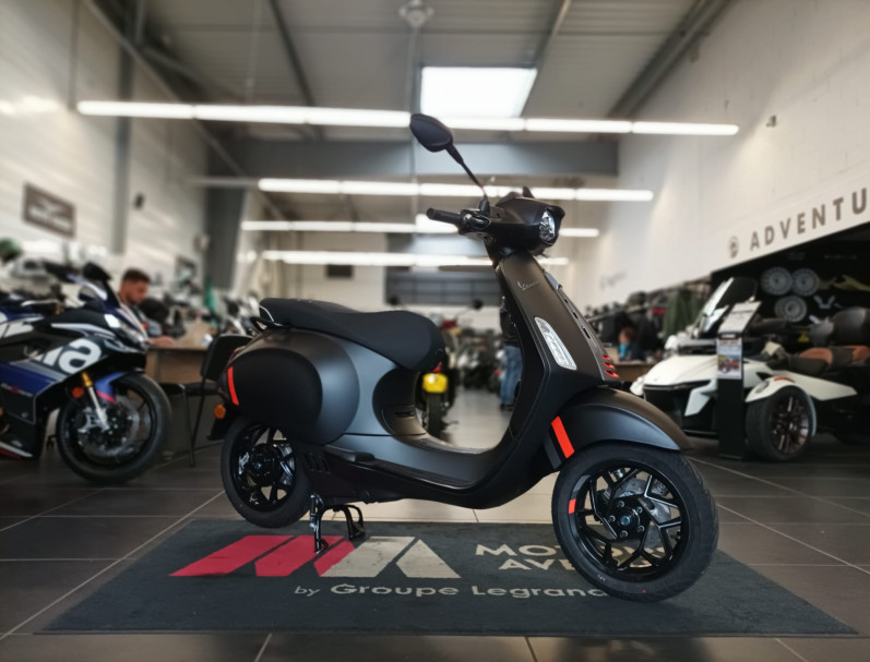 VESPA ELETTRICA SPRINT S 45 NEUF 