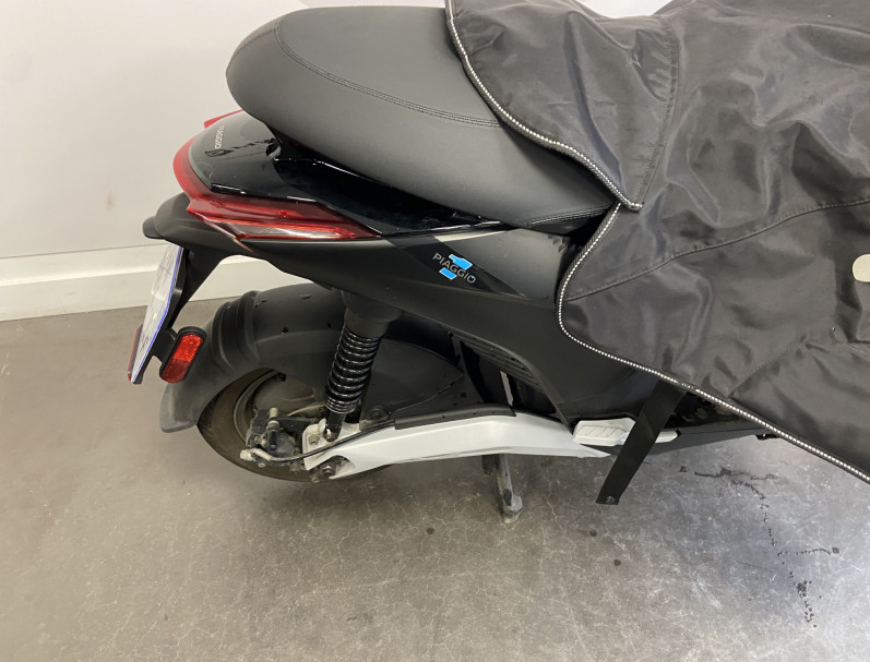 PIAGGIO 1 ACTIVE 2023