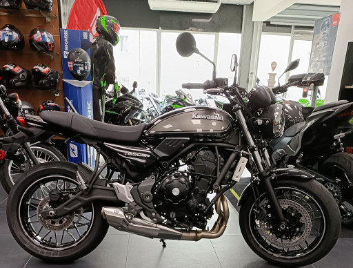KAWASAKI Z650 RS NEUF O KMS A SASIR GARANTIE 4 ANS COULEUR 24