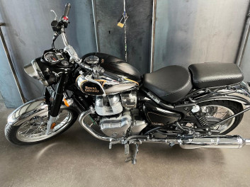 ROYAL ENFIELD CLASSIC 650