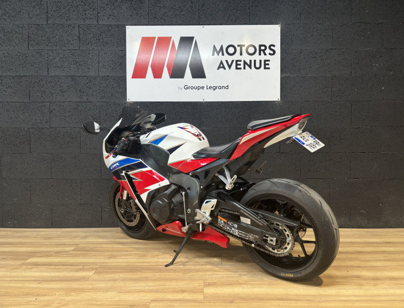 HONDA CBR 1000 RR FIREBLADE CBR1000RR 