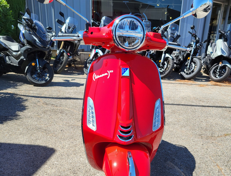 VESPA PRIMAVERA 125 red euro 5