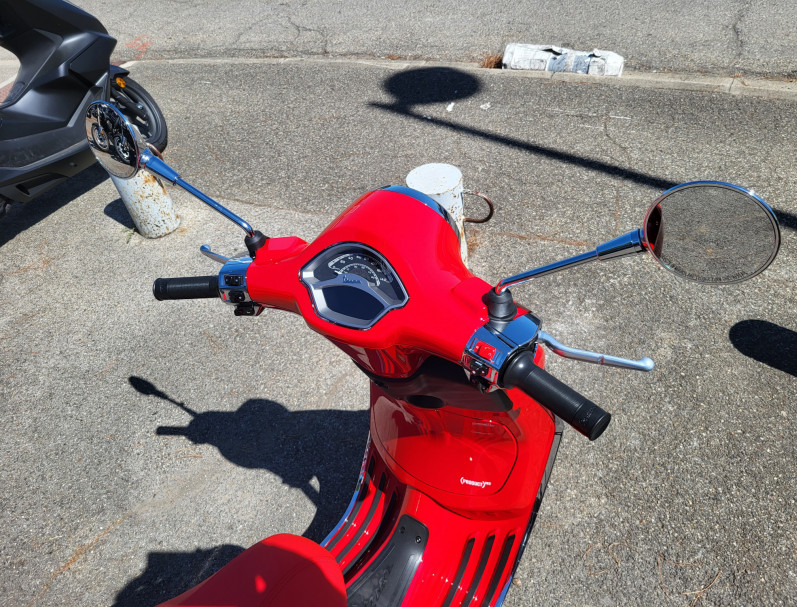 VESPA PRIMAVERA 125 red euro 5