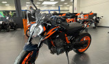 KTM 890 DUKE R