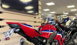HONDA CBR 1000 RR FIREBLADE