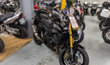 YAMAHA FZ8