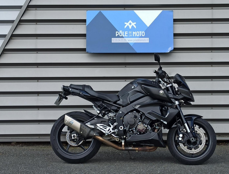 YAMAHA MT-10