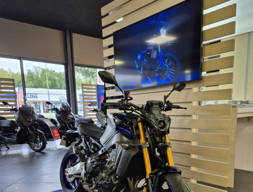 YAMAHA MT-09 SP