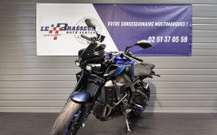 YAMAHA MT-10